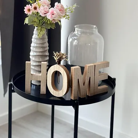 23-schoener Wohnen, Grosses Fuer 5-6 Personen In Super Lage Appartamento Duisburgo