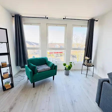 23-schoener Wohnen, Grosses Fuer 5-6 Personen In Super Lage דיסבורג